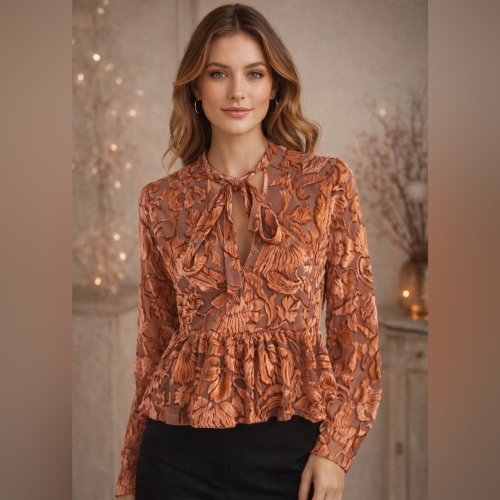 Alexis blouse size S